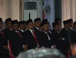 Perjuangan Dari Kampung Ke Gedung Dewan