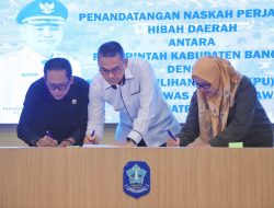 NPHD Pemilukada Ulang ditandatangani, Komitmen Pemkab Bangka Sediakan Anggaran