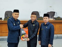 Pj Bupati Sampaikan LKPJ Tahun Anggaran 2024 Kepada DPRD Bangka