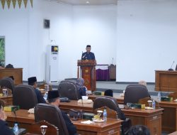 Rapat Paripurna Penyampaian Rekomendasi Terhadap LKPJ Bupati Tahun 2024di Ruang Rapat Paripurna DPRD Kab Bangka, Senin (21/04/2025).