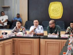 Rakor Tahapan Pencalonan Pilkada Ulang Kabupaten Bangka Tahun 2025,di Kantor KPU Bangka, Senin (16/06/2025).