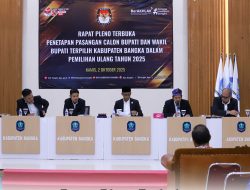 Rapat Pleno Terbuka Penetapan Pasangan Calon Bupati dan Wakil Bupati terpilih, Pilkada Ulang 2025, Kamis (2/10/2025)