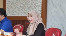 ‎Anggota DPRD Babel Maryam Keberatan Soal Penggunaan Gas Air Mata Saat Demo di PT Timah – DemokrasiBabel.com