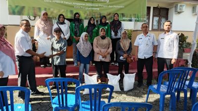 Stabilisasi Ekonomi dan Ketahanan Pangan, Pemkot Salurkan Bantuan Beras Cadangan Pangan di Kecamatan Gabek – DemokrasiBabel.com