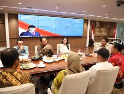 Mendagri Tekankan Pentingnya Hunian Layak dalam Rapat bersama Menteri PKP